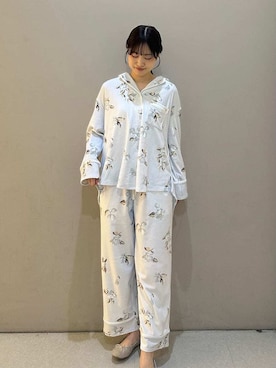 「アイテム（バレッタ/ヘアクリップ）」を使った、SNIDEL HOMEさん（レディース・158cm）の冬コーディネート