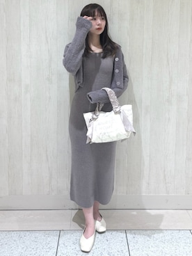 「SNIDELHOME」｜「アイテム（バッグ）」を使った、SNIDEL HOMEさん（レディース・161cm）の冬コーディネート