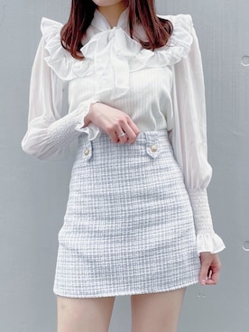 「titty＆Co. PETIT（ティティアンドコープティ）のアイテム（スカート）」を使った、momo☁️さん（レディース・168cm）の秋コーディネート