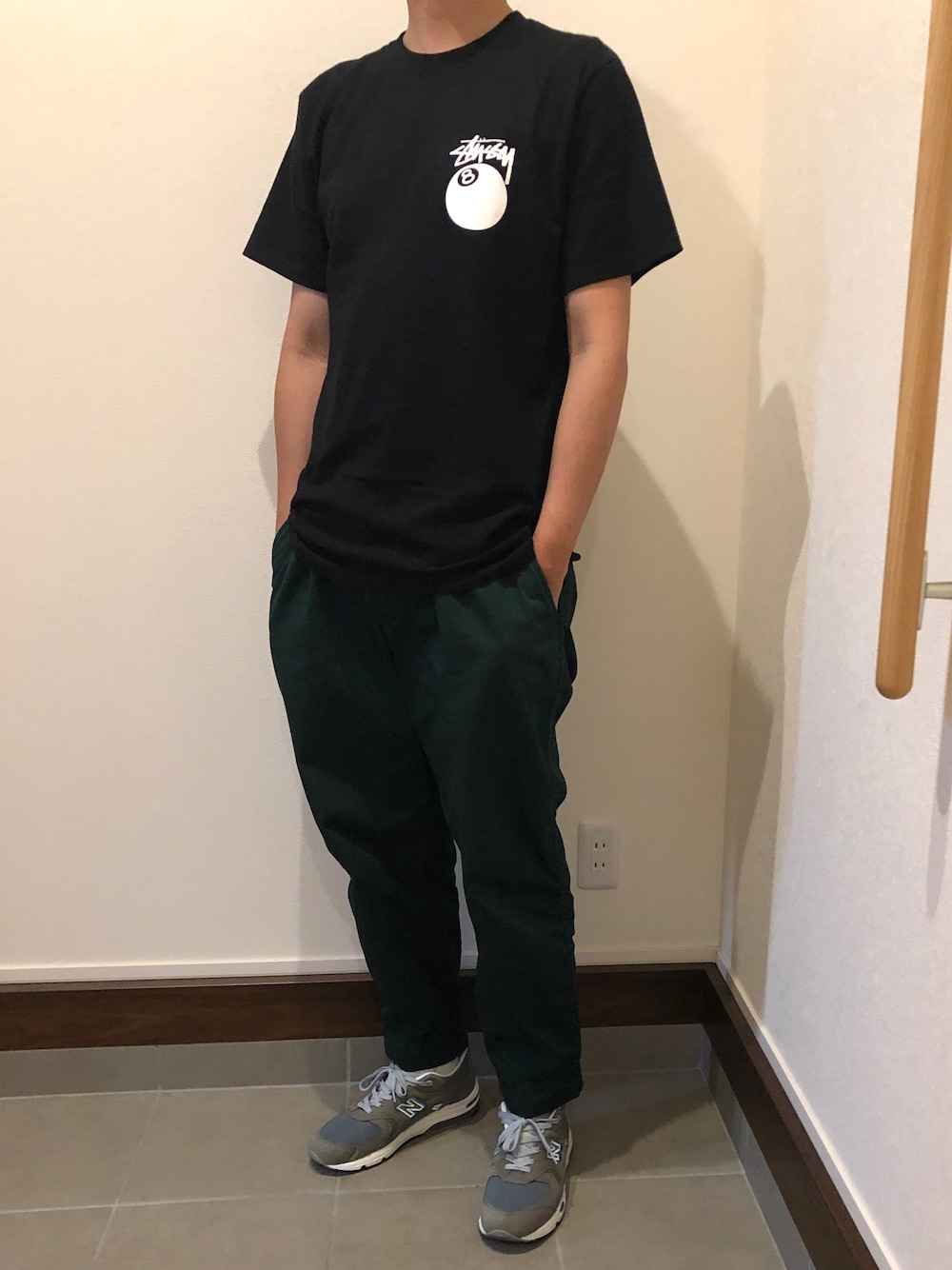 「ブサイクパンツ、kolor、m1700」｜「STUSSYのアイテム（Tシャツ/カットソー、ブラック系）」を使った、僕の趣味Channelさん（メンズ・178cm）の夏コーディネートの1枚目の写真