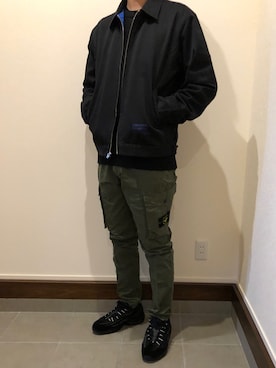 「Supreme （シュプリーム）のアイテム（ブルゾン）」を使った、僕の趣味Channelさん（メンズ・178cm）の冬コーディネート