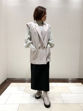 HIMIKO　札幌丸井今井店さんのコーディネート