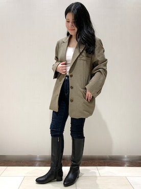 HIMIKO　札幌丸井今井店さん（レディース・161cm）の冬コーディネート