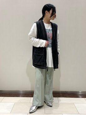 「HIMIKO（ヒミコ）のアイテム（ローファー）」を使った、HIMIKO　札幌丸井今井店さん（レディース・161cm）の冬コーディネート