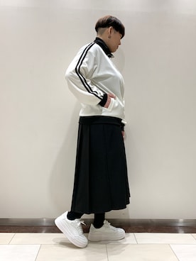 HIMIKO　札幌丸井今井店さんのコーディネート