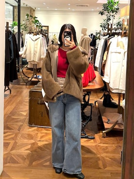 「アイテム（バンダナ/スカーフ）」を使った、manami さん（レディース・168cm）の秋コーディネート