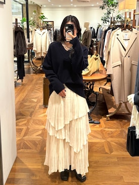 「レディースファッション」｜「アイテム（アクセサリー）」を使った、manami さん（レディース・168cm）の秋コーディネート