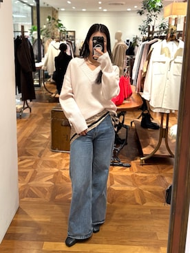 「アイテム（バンダナ/スカーフ）」を使った、manami さん（レディース・168cm）の秋コーディネート