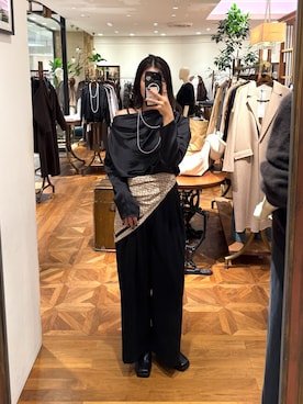 「アイテム（バンダナ/スカーフ）」を使った、manami さん（レディース・168cm）の冬コーディネート