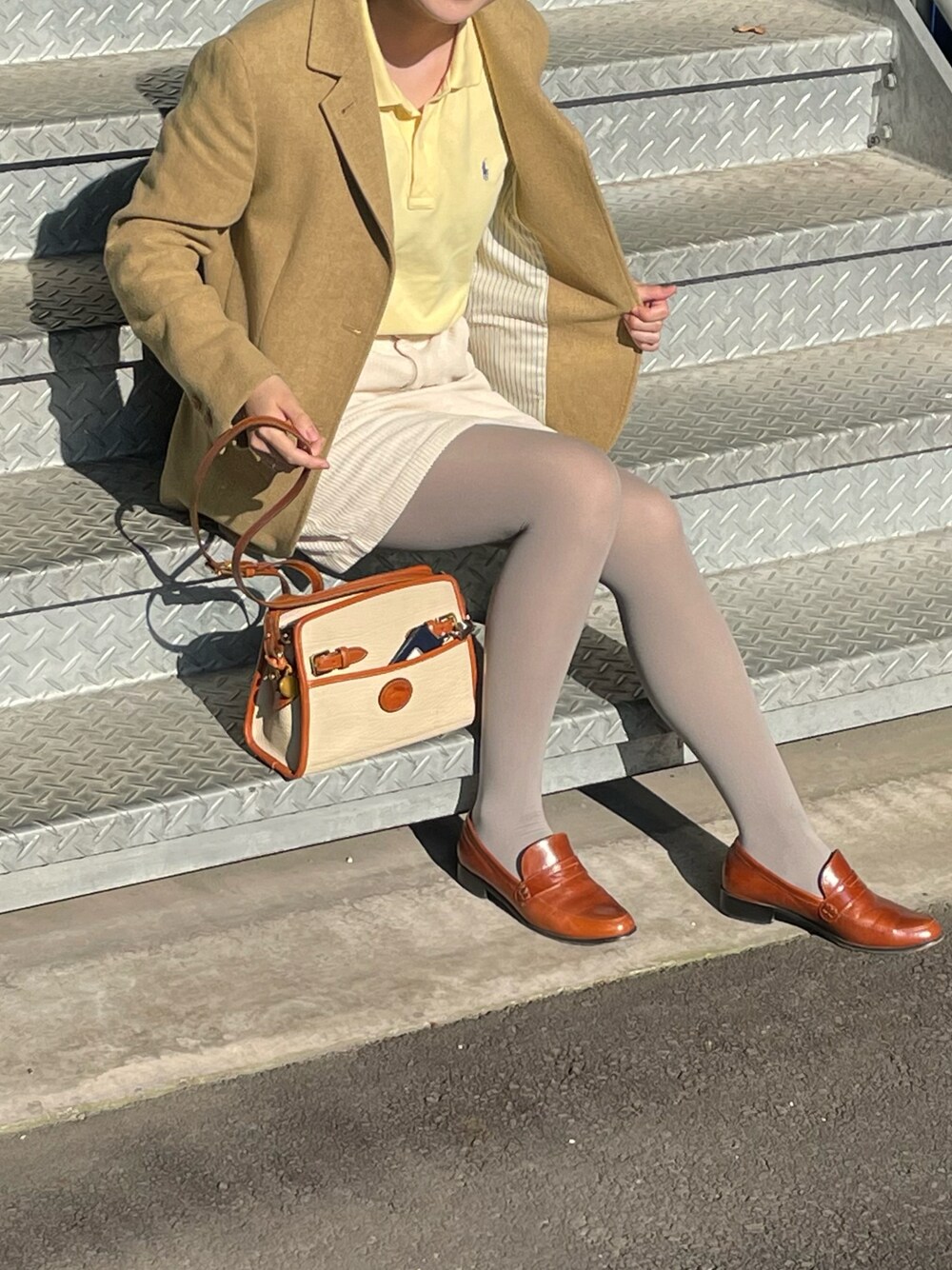 「ジャケット、トラッド、Polo Ralph Lauren、UNIQLO、レザーローファー、AdeVivre」｜「UNIQLOのアイテム（ジャケット/アウター、ベージュ系）」を使った、tororoさん（レディース・155cm）の夏コーディネートの1枚目の写真
