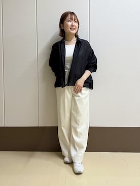 「INDIVI（インディヴィ）の【洗える／前後2WAY】インナータンクトップ（タンクトップ、ホワイト系）」を使った、Rikoさん（レディース）の夏コーディネート