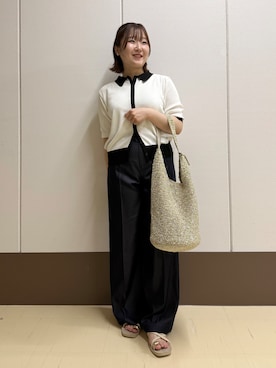 「INDIVI（インディヴィ）の【バイカラー】衿付きシャツ風ニット（ニット/セーター、ホワイト系）」を使った、Rikoさん（レディース）の夏コーディネート