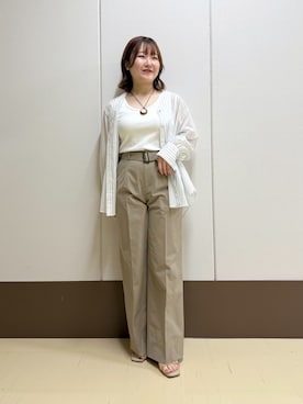 「INDIVI（インディヴィ）の【洗える／前後2WAY】インナータンクトップ（タンクトップ、ホワイト系）」を使った、Rikoさん（レディース）の夏コーディネート