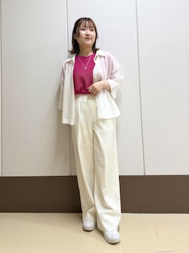 「INDIVI（インディヴィ）の【洗える】ガーター編みVネックニットT（ニット/セーター、ピンク系）」を使った、Rikoさん（レディース）の夏コーディネート