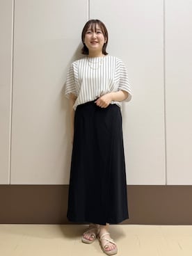 「INDIVI（インディヴィ）の【UVケア／接触冷感】ジョーゼットドルマンブラウス（シャツ/ブラウス、ホワイト系）」を使った、Rikoさん（レディース）の夏コーディネート