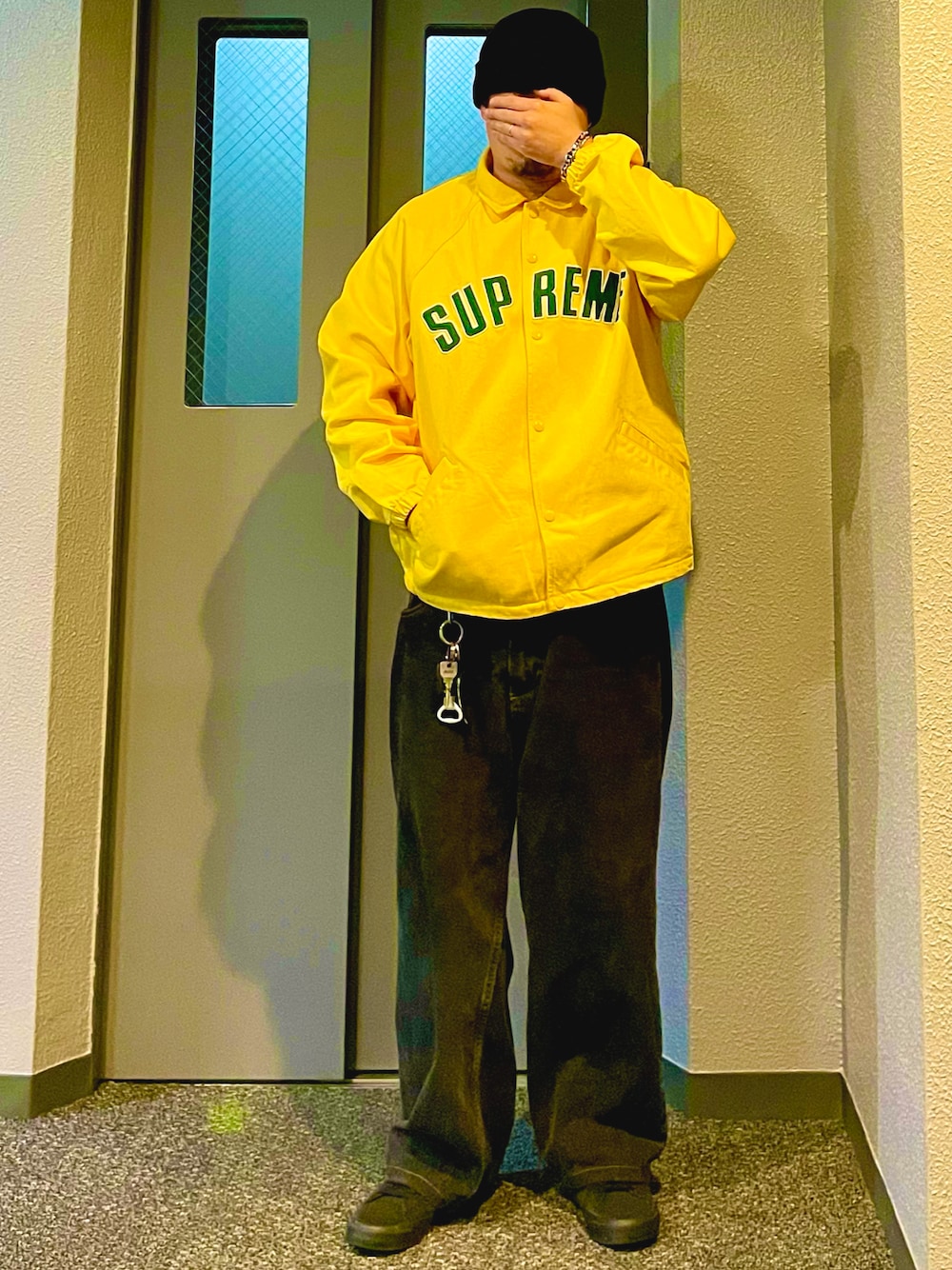 Supreme ヌエバヨーク スタジャン アウター 上着 L メンズ イエロー ☆入手困難☆大人気☆スタッズスタジャン バーシティジャケット
