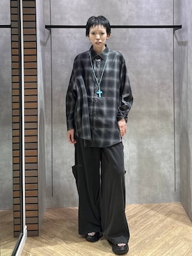 「PAGEBOY（ページボーイ）のオンブレチェックシャツ/チェックシャツ【2WAY仕様/シワになりにくい】（シャツ/ブラウス、ブラック系）」を使った、ｼﾐさん（レディース・161cm）の夏コーディネート