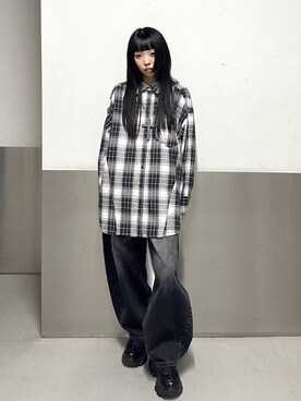 「PBLIM（ページボーイリム）の《UNISEX》スラブブリーチデニム（デニムパンツ）」を使った、ｼﾐさん（レディース・161cm）の秋コーディネート