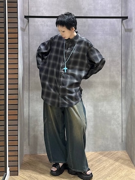 「PAGEBOY（ページボーイ）のオンブレチェックシャツ/チェックシャツ【2WAY仕様/シワになりにくい】（シャツ/ブラウス、ブラック系）」を使った、ｼﾐさん（レディース・161cm）の夏コーディネート