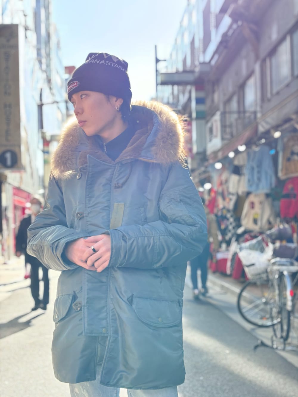 「AVIREX、ミリタリー、N-3B、ミリタリージャケット、大人コーデ、冬コーデ、ootd、ファッションを楽しもう、お洒落さんとつながりたい、メキシコ66」｜「AVIREXのN-3B ヴィンテージ / N-3B VINTAGE / AVIREX / アヴィレックス（ミリタリージャケット、その他）」を使った、しんたろうさん（メンズ・172cm）の冬コーディネートの1枚目の写真