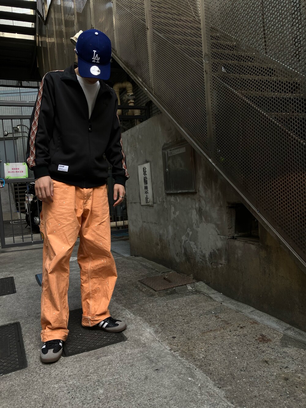 「AVIREX、SCHOTT、ファッションの力を信じよう、おしゃれさんと繋がりたい、いいね、save、フォローお願いします🤑」｜「AVIREXの【× NEW ERA】MLB × AVIREX 9サーティ ドジャース ベースボール キャップ / 9THRTY Dodgers BASEBALL CAP（キャップ、ブルー系）」を使った、しんたろうさん（メンズ・172cm）の夏コーディネートの1枚目の写真