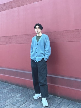 「BEAMS HEART（ビームスハート）のBEAMS HEART / 片畔 ビッグ カーディガン（カーディガン/ボレロ、ブルー系）」を使った、わんさん（メンズ・182cm）の冬コーディネート