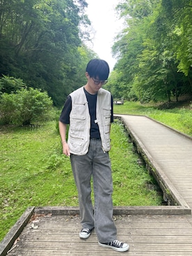 「アイテム（ベスト、ホワイト系）」を使った、coutinyo11さん（メンズ・175cm）の春コーディネート