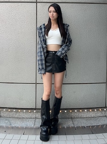 ❤️⭐️A16⭐️ GRL ♥ ハイウエスト フェイクレザー ショーパン ❤️⭐️A16⭐️ GRL ♥ ハイウエスト フェイクレザー ショーパン GRL