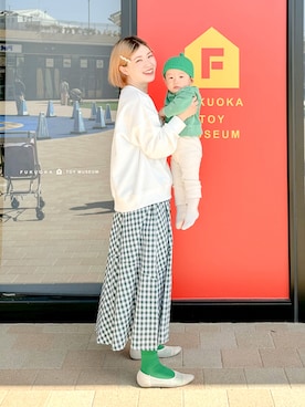 「息子コーデ」｜「アイテム（スウェット）」を使った、まいさん（レディース・164cm）の春コーディネート