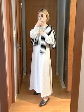 「スウェットワンピース」｜「アイテム（ローファー）」を使った、まいさん（レディース・164cm）の冬コーディネート
