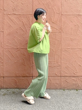 「ISOOK（アイスー）のアイテム（パンツ）」を使った、まいさん（レディース・164cm）の夏コーディネート