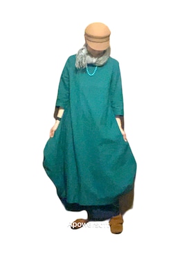 「Bleu Bleuet（ブルーブルーエ）のアイテム（ハンチング/ベレー帽）」を使った、makikoさん（レディース・168cm）の冬コーディネート