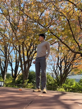「茶色」｜ころすけさん（メンズ・170cm）の秋コーディネート