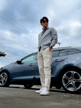 「LACOSTE（ラコステ）のアイテム（スニーカー）」を使った、ころすけさん（メンズ・170cm・30代）の秋コーディネート