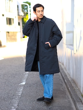 「ブラック」｜「アイテム（ステンカラーコート）」を使った、シュンさん（メンズ・173cm）の冬コーディネート