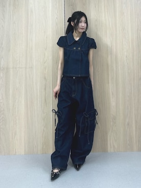 「jouetie（ジュエティ）のハトメポインテッドパンプス（パンプス、ブラック系）」を使った、HIKARUさん（レディース・163cm）の春コーディネート