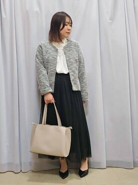 「SHOO・LA・RUE（シューラルー）の【S-3L】セレモニーからデイリーにも 軽くて柔らかくて着心地の良い カットツイードジャケット（ノーカラージャケット、ホワイト系）」を使った、kanaさん（レディース・157cm）の冬コーディネート
