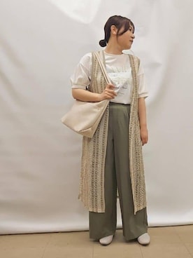 「Cutie Blonde（キューティーブロンド）の【S-LL】羽織るだけでサマ見え バイカラーレースジレ（ベスト、ベージュ系）」を使った、kanaさん（レディース・157cm）の春コーディネート