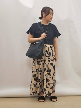 「DRESKIP（ドレスキップ）の【ひんやり/プチプラ】女性らしさ溢れる お袖シアーフリルトップス（Tシャツ/カットソー、ブラック系）」を使った、kanaさん（レディース・157cm）の夏コーディネート