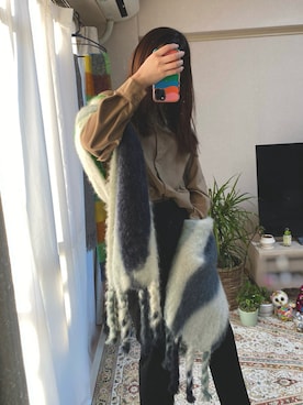 「JIL SANDER（ジルサンダー）のアイテム（マフラー、ブルー系）」を使った、chiigreenさん（レディース）の冬コーディネート