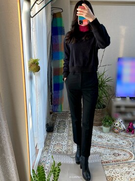 「UNIQLO（ユニクロ）のアイテム（パンツ、ブラック系）」を使った、chiigreenさん（レディース）の冬コーディネート