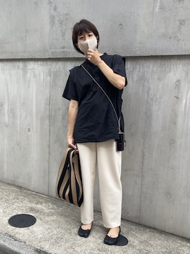「スウエットパンツ」｜「アイテム（サンダル）」を使った、ayaさん（レディース・159cm）の秋コーディネート