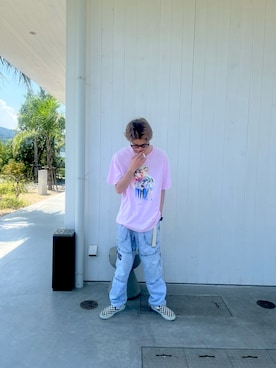 「Supreme （シュプリーム）のアイテム（Tシャツ/カットソー、ピンク系）」を使った、uta20000214さん（メンズ・175cm）の夏コーディネート