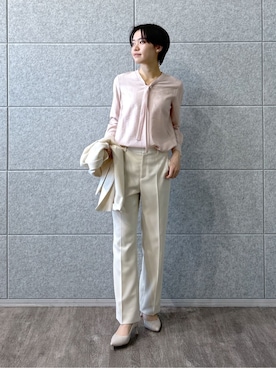 「アイテム（スーツジャケット、ホワイト系）」を使った、kanaeさん（レディース・166cm）の冬コーディネート