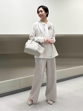 「アイテム（サロペット/オーバーオール、ベージュ系）」を使った、kanaeさん（レディース・166cm）の春コーディネート