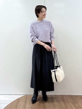 「INDIVI（インディヴィ）の【洗える／大人ラメ】カラーMIXボトルネックニット（ニット/セーター、パープル系）」を使った、kanaeさん（レディース・166cm）の冬コーディネート