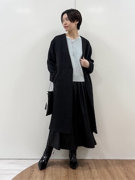 「INDIVI（インディヴィ）の【軽量／ウール混】ライトフォルム ロングコート（ノーカラーコート、グレー系）」を使った、kanaeさん（レディース・166cm）の冬コーディネート