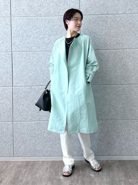 「アイテム（トレンチコート、グリーン系）」を使った、kanaeさん（レディース・166cm）の冬コーディネート