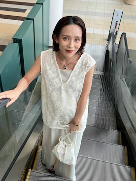 「アイテム（タンクトップ、シルバー系）」を使った、Uiさん（レディース・158cm）の夏コーディネート