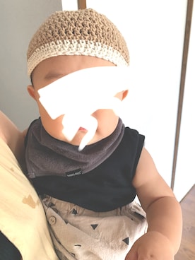 「アイテム（スタイ/よだれかけ、グレー系）」を使った、kankanさん（キッズ・80cm）の夏コーディネート